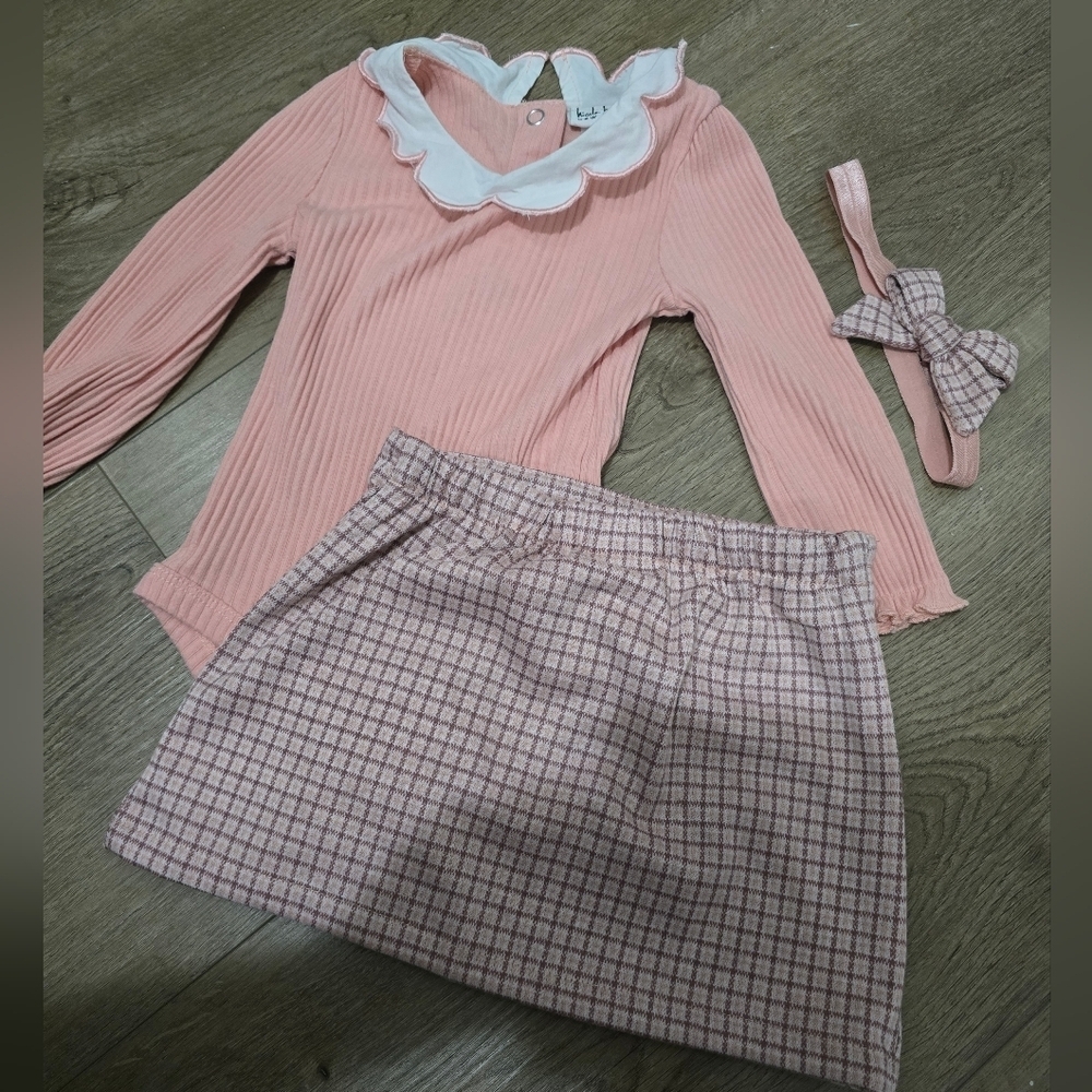 Nicole Miller Pink and White Baby Bodysuit - Picture 6 of 7
